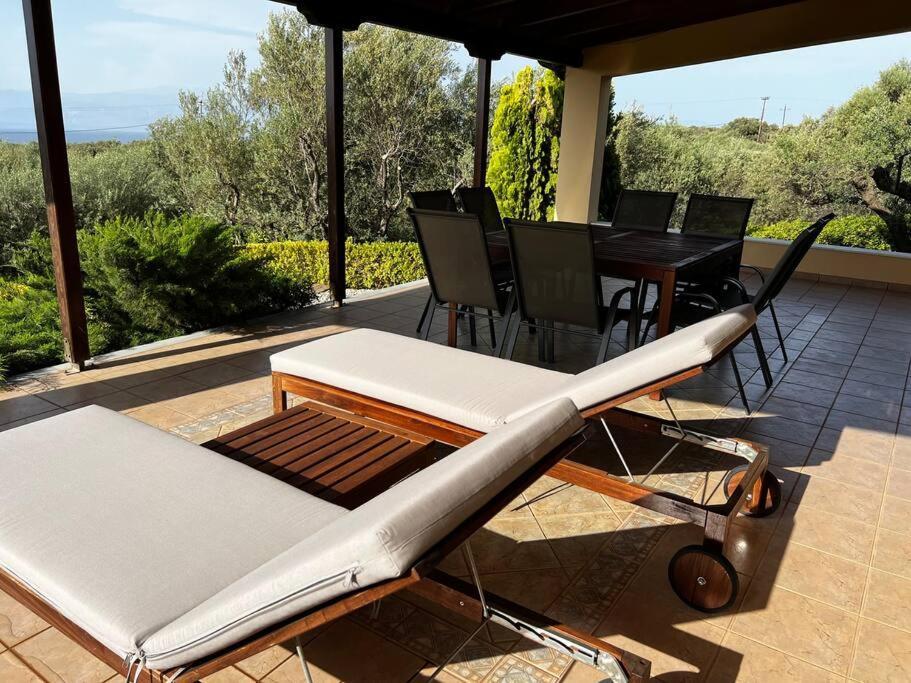 Ampelos Hillside Villa Akrata Exterior foto